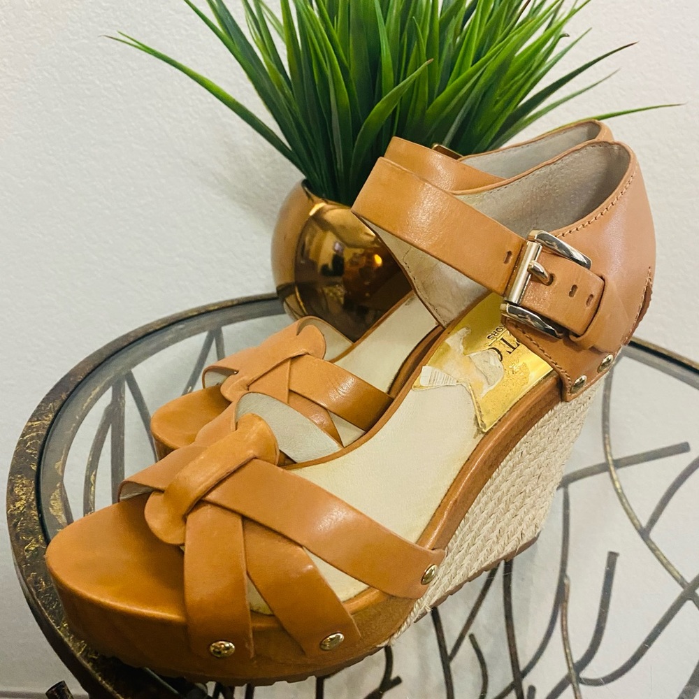 Michael Kors shoes like new